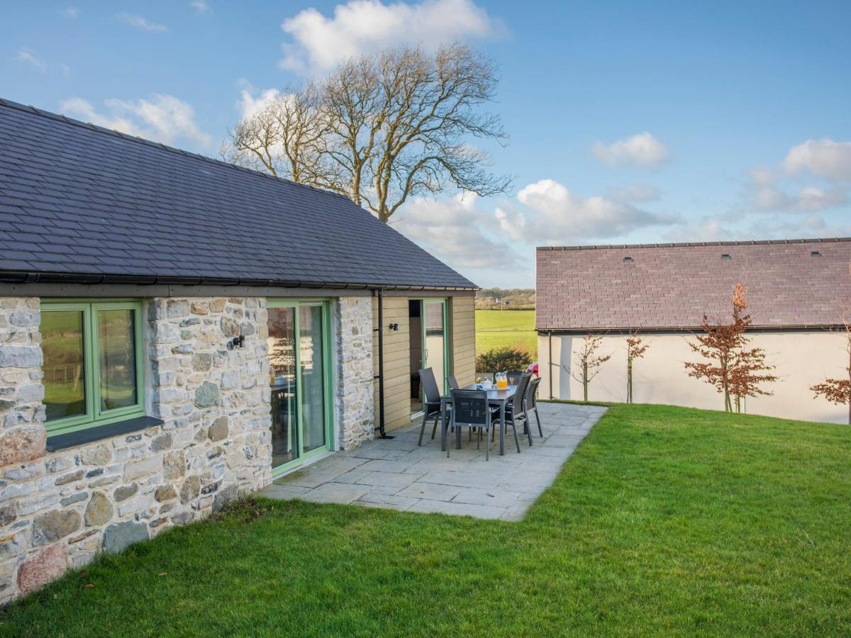 Mynydd Parys Villa Gaerwen ภายนอก รูปภาพ